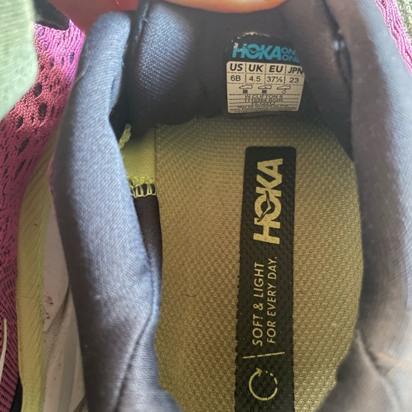 HOKAS!!! - Picture 5 of 6